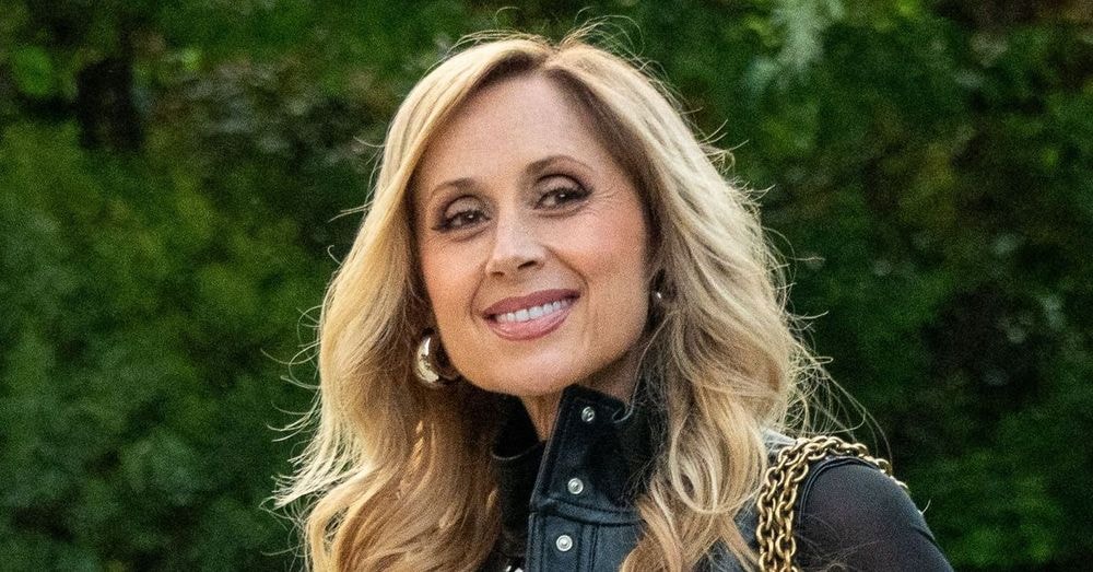« Elle est vraiment très belle » : Lara Fabian mère protectrice, elle se confie sur sa fille Lou