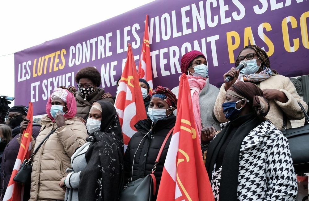 « Il m’insultait chaque jour » : plusieurs femmes de chambre témoignent de violences sexuelles