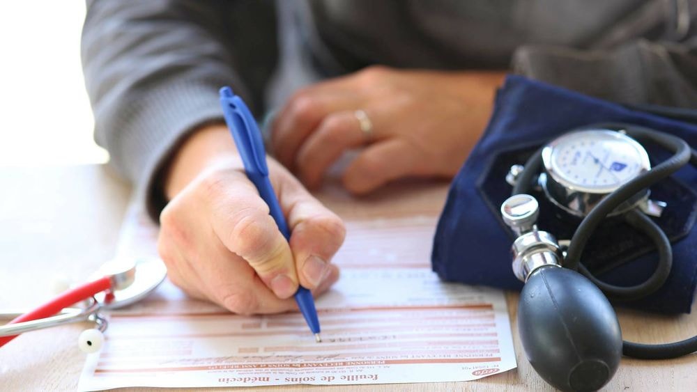 Retraité, salarié... « Est-il obligatoire d'avoir une mutuelle et puis-je changer librement ? »