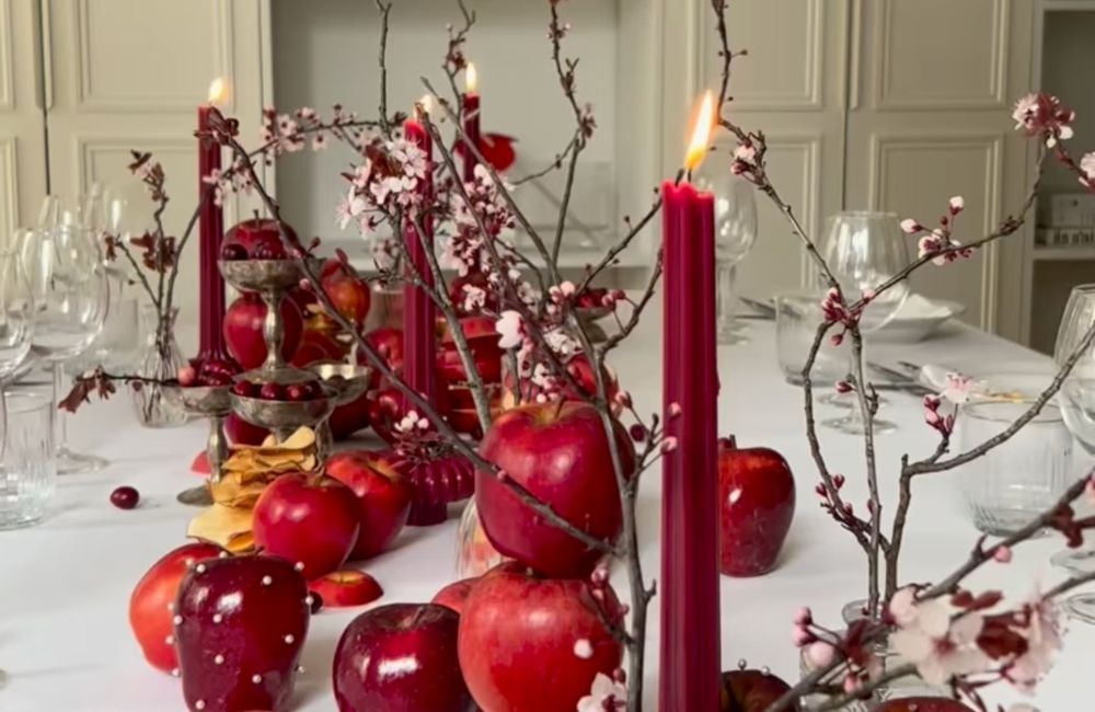 Voici la façon la plus stylée de dresser une belle table en 2025
