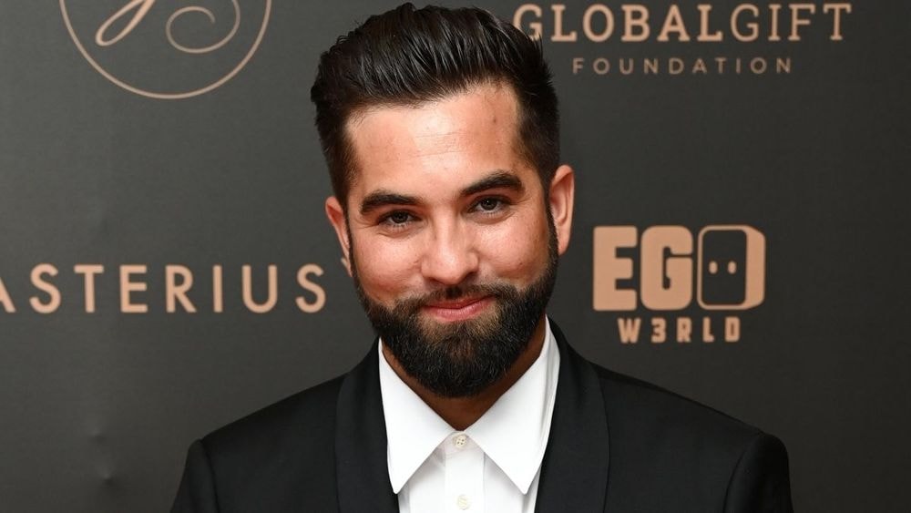 Kendji Girac face à ses peurs : l’artiste avoue son appréhension de dormir à la dure dans « Rendez-vous en terre inconnue »