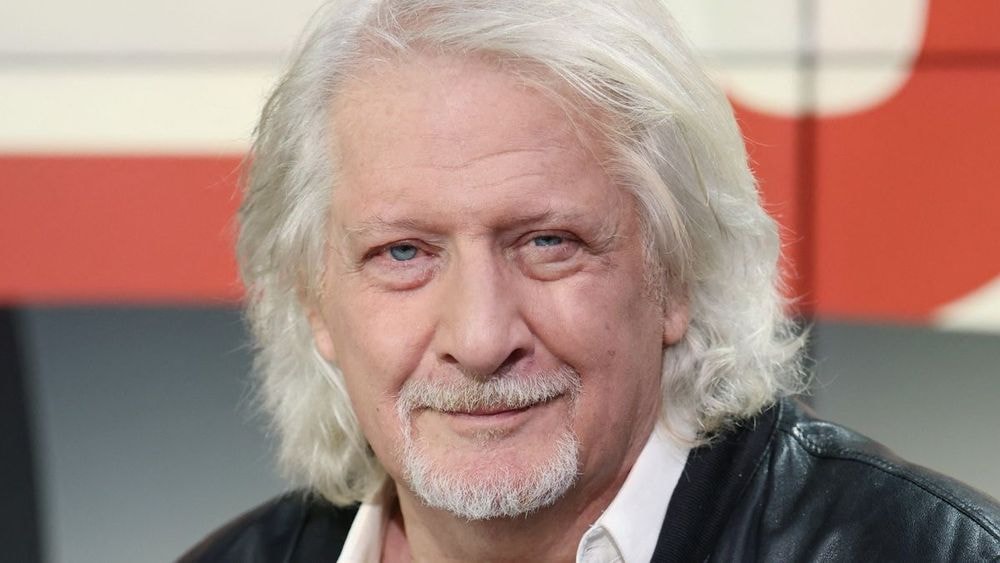 Patrick Sébastien révèle la raison de son registre musical graveleux : "Si je chante des conneries, c'est à cause de…"