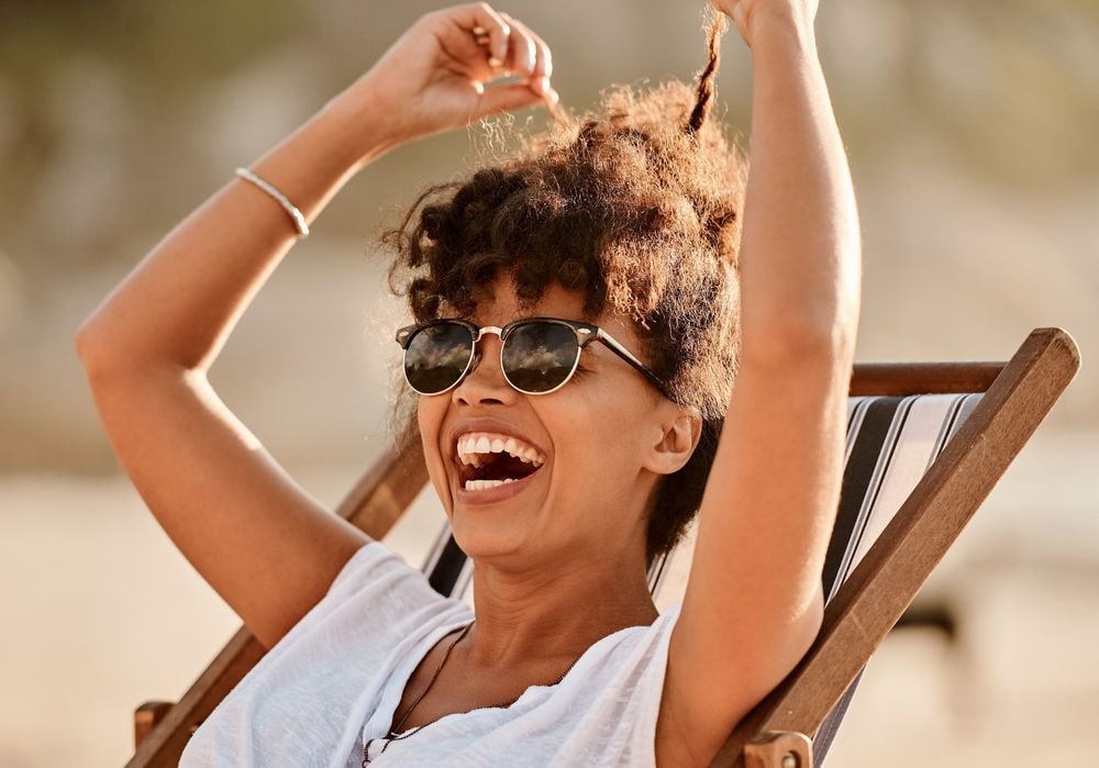 Cheveux : 6 erreurs que l’on fait toutes à la plage