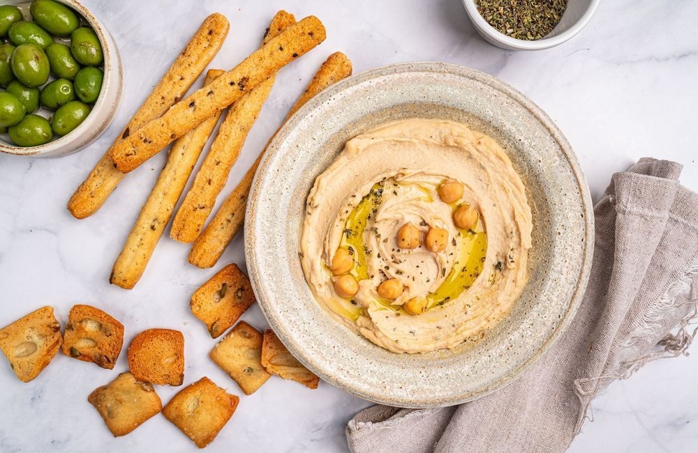 L’astuce simplissime de Julie Andrieu pour un houmous parfaitement crémeux