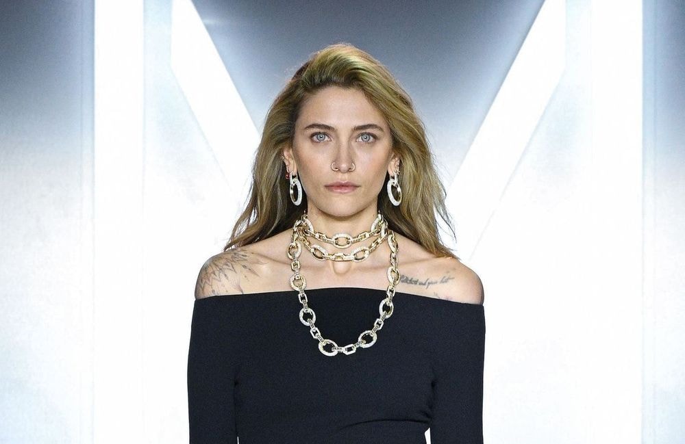 ELLE DEBRIEFE – Fashion Week de Paris Jour 3 : Paris Jackson, croqueuse de diamants chez Messika