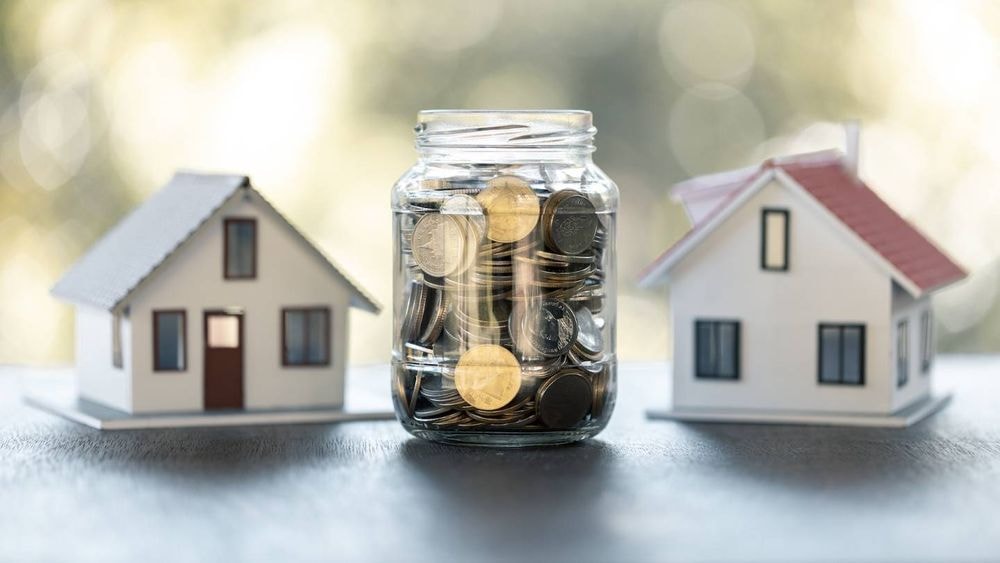 Crédit immobilier : faut-il mobiliser toute son épargne ou emprunter le plus possible ?
