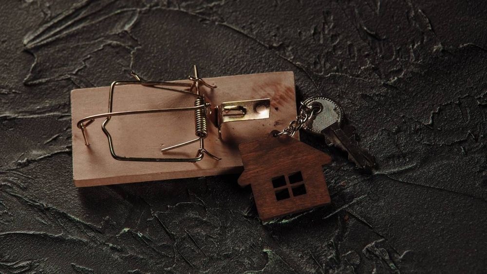 Crédit immobilier : quand les arnaqueurs volent les économies d'une vie