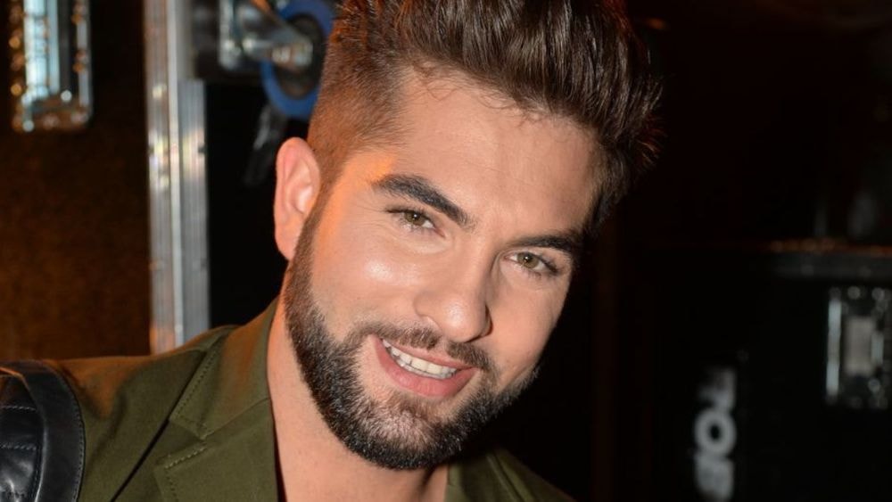 Kendji Girac : sa première séance de dédicace ne se passe pas comme prévu