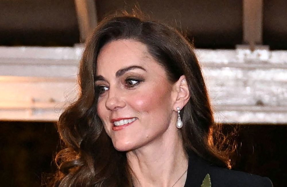 Kate Middleton : son collier aperçu lors du Remembrance Sunday à Londres est disponible à prix doux