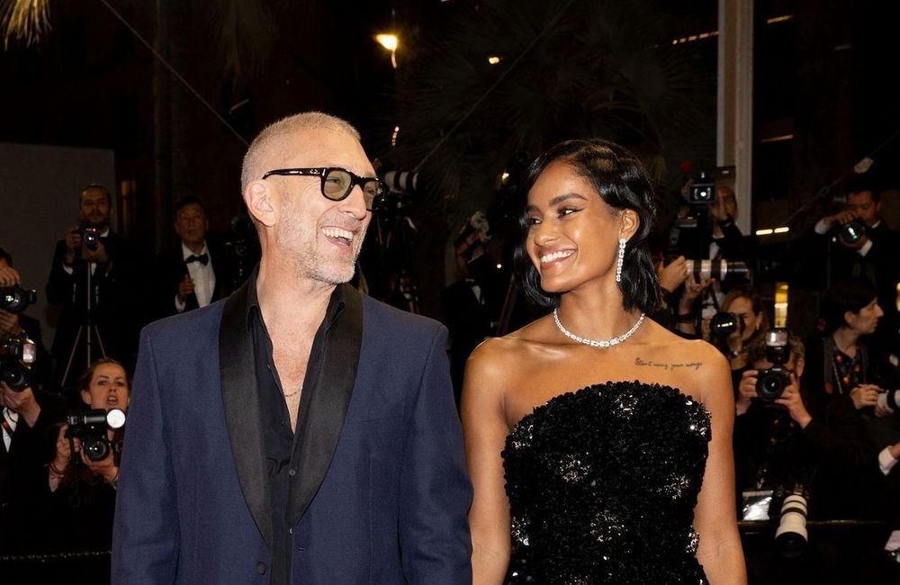 Vincent Cassel : sa compagne Narah Baptista en vacances en Italie avec Zoe Saldana et Alicia Keys