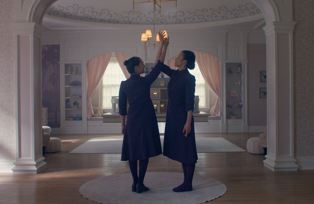 « La Servante écarlate » découvrez le spin-off « The Testaments » sur Disney+ : date, intrigue et casting