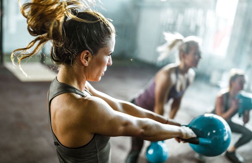 Sport d’hiver : 6 exercices de renforcement musculaire pour éviter les blessures au ski