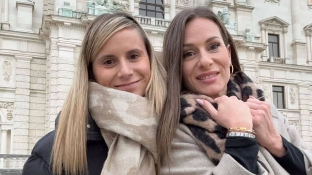 Un mois après les présentations, Sophie, la compagne de Camille Santoro (Familles nombreuses) parle pour la première fois