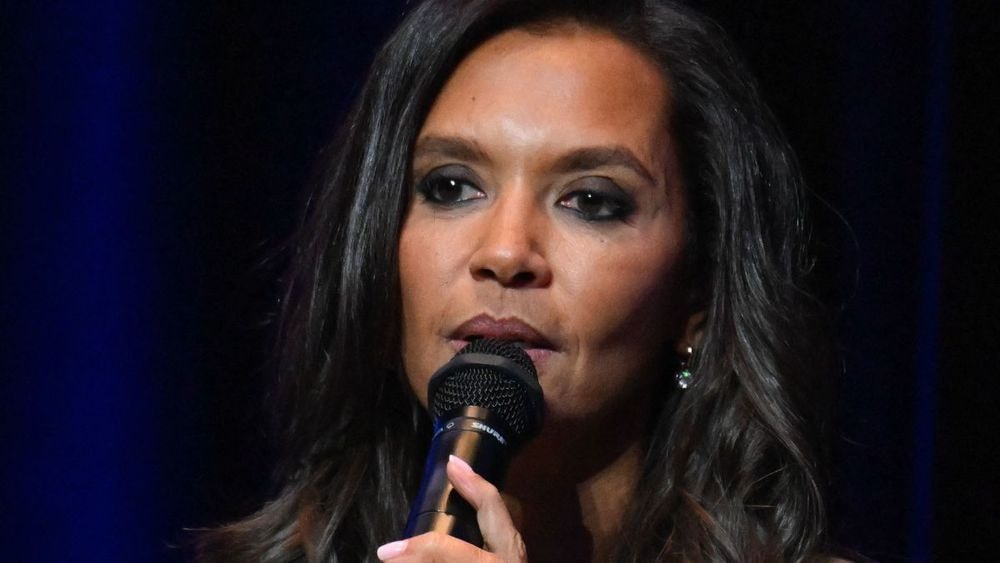 Karine Le Marchand défendue sur ses propos jugés racistes par un animateur de TBT9 : “Il y a suffisamment de vrais racistes…”