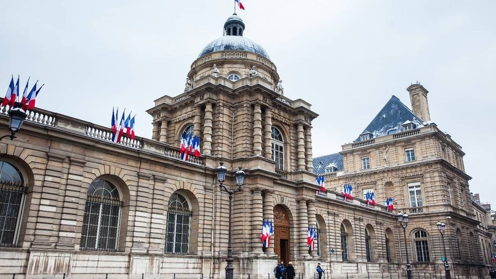 Hausse 2025 des retraites : 0,9%, rattrapage en juillet, seuil à 1 500 euros... Ce qu'il faut retenir du compromis adopté