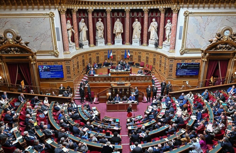 PMA et adoption : la loi pour protéger les salariés définitivement adoptée par le Parlement