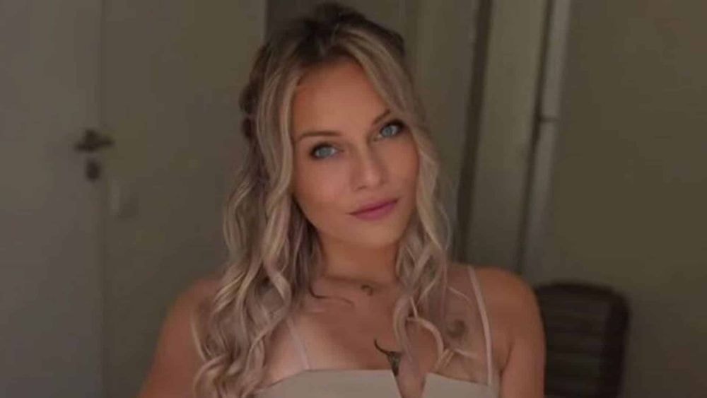 Laury (MAPR) est en couple ! Elle officialise avec son compagnon que vous connaissez certainement, son ex-mari Anthony réagit
