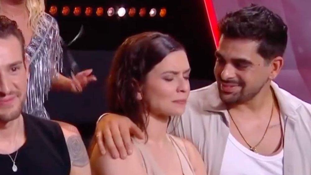 Lucie Bernardoni : accusée du pire sur sa fille, elle s’effondre sur le plateau de DALS !