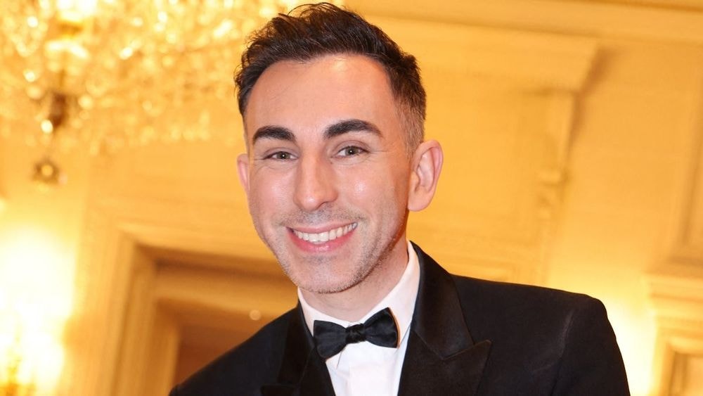 Jordan De Luxe brise le silence sur son gagne-pain : "J'ai un contrat avec Cyril qui…"