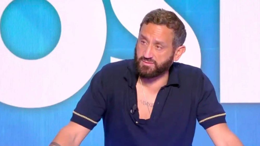 "Ils en avaient rien à..." : en larmes dans TPMP, Cyril Hanouna évoque les derniers jours de son père