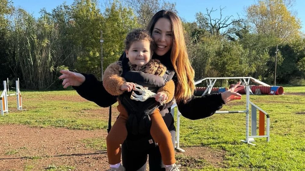 Kim Glow en colère, elle ne souhaite pas faire vacciner sa fille