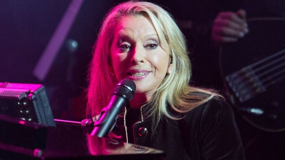 "Je me posais des questions" : Véronique Sanson, cash sur ses doutes avant son mariage avec Stephen Stills