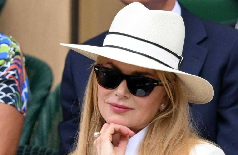 Chapeau de diva et look blanc : Nicole Kidman incarne l’élégance « old money » à Wimbledon