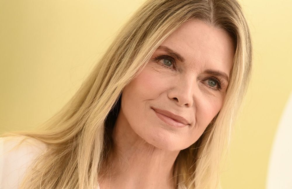 Michelle Pfeiffer sans maquillage à 67 ans : la photo qui enflamme la Toile