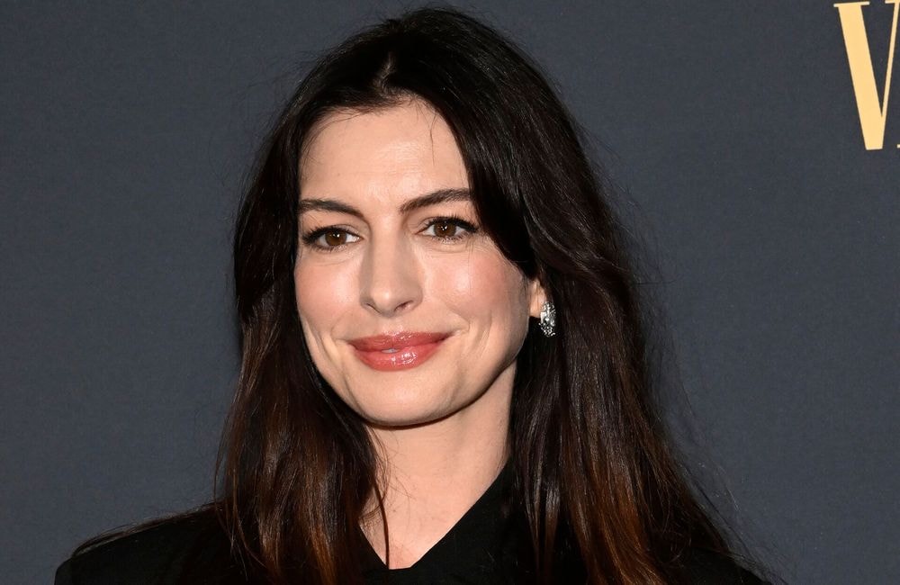 La coach d'Anne Hathaway dévoile son exercice fétiche pour des abdos en béton