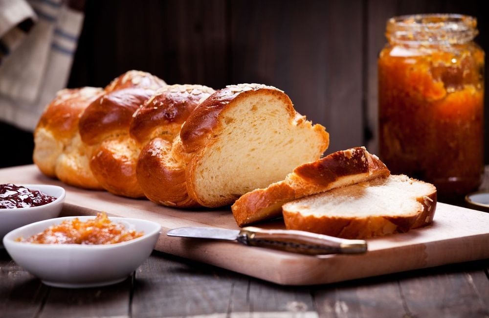 Je suis cheffe pâtissière et voici mes 3 astuces pour une brioche ultra aérée