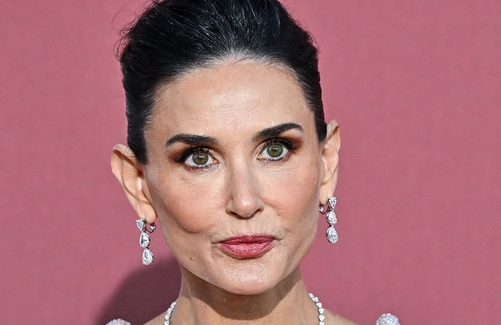Ravissante, Demi Moore adopte la coiffure la plus sexy de l’été
