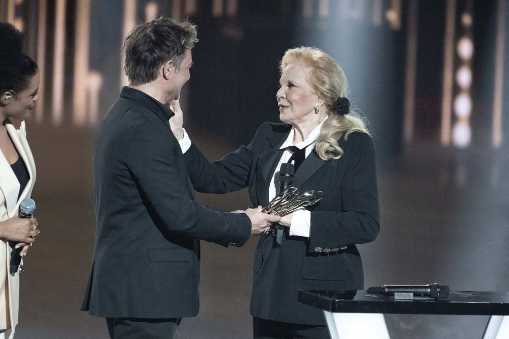 « Je n’ai pas de regret » : Sylvie Vartan se confie sur son choix d’arrêter la scène après 60 ans de carrière