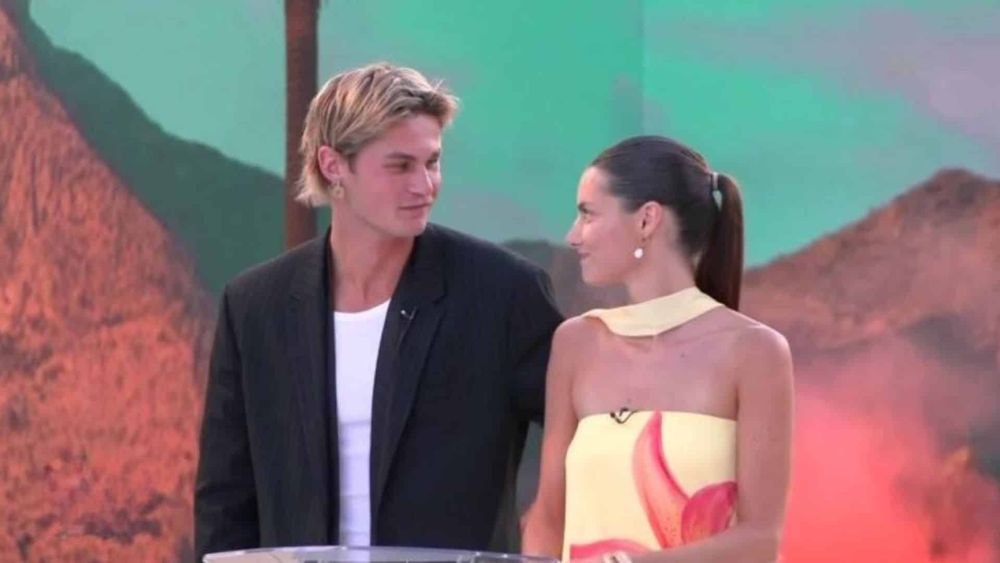 Secret Story : Pimprenelle et Adrien officialisent enfin leur couple en images, regardez !