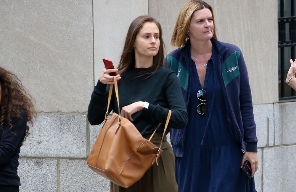 Qui est Karyna Shuliak, la dernière femme (et héritière) de Jeffrey Epstein ?