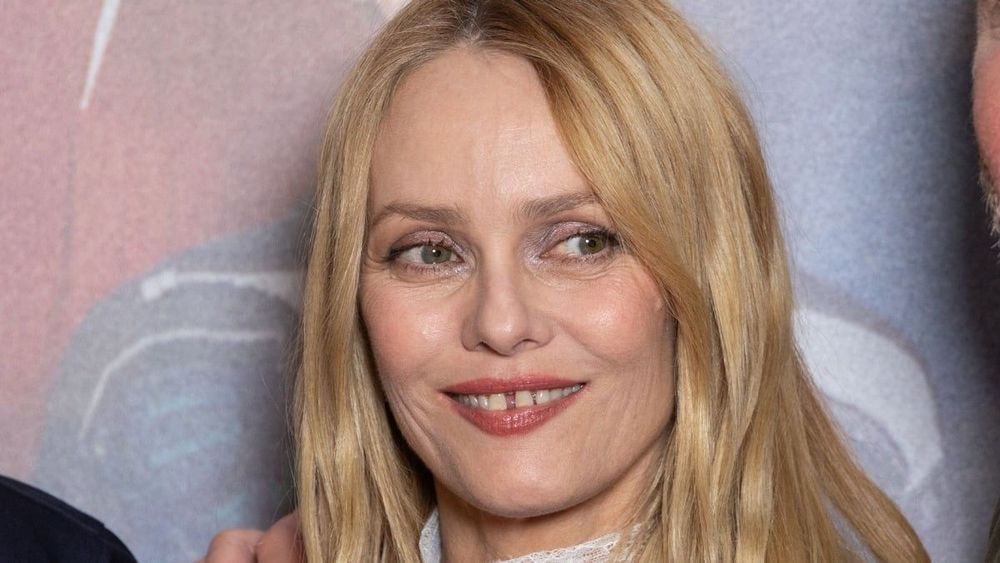 Vanessa Paradis : la mort l'a frappée, "nous avons le cœur complètement brisé", un drame est survenu dans son entourage