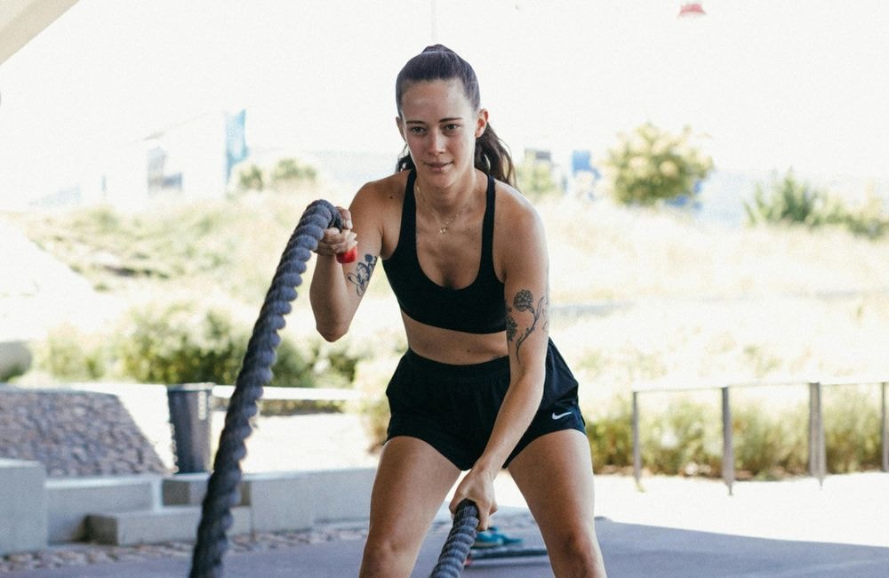 L'entraînement hybride : cette nouvelle tendance sportive qui combine cardio et renforcement musculaire