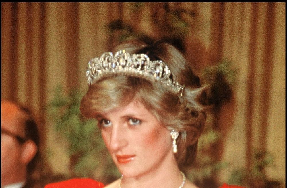 Mort de Lady Diana il y a 27 ans : son frère Charles Spencer partage d’émouvantes archives