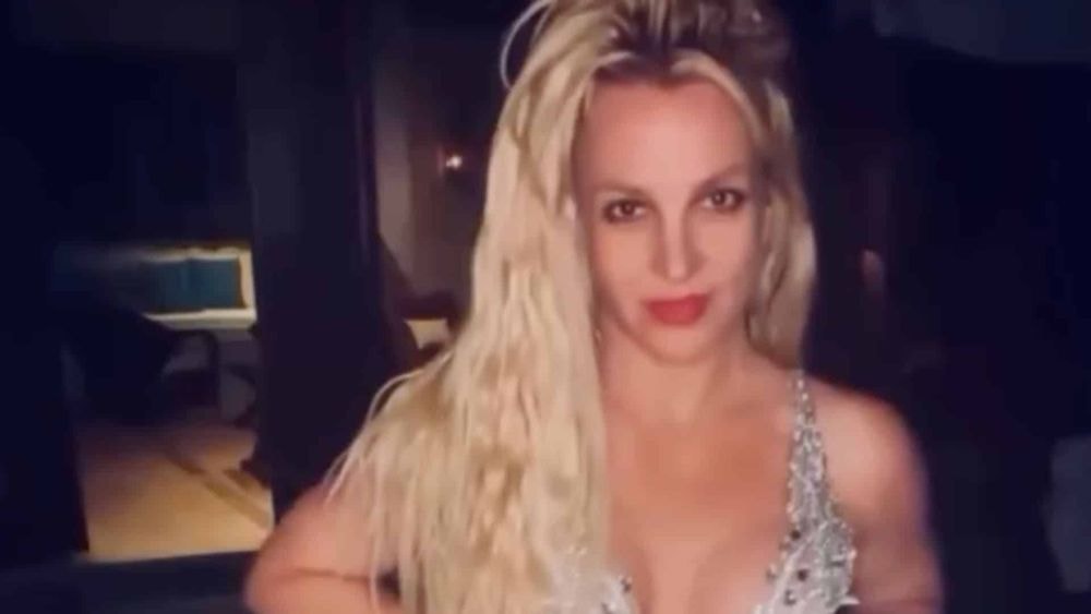 "Nous sommes terrifiés..." : crottes de chien, crises, vidéos très sexy... Britney Spears ne va pas bien du tout !