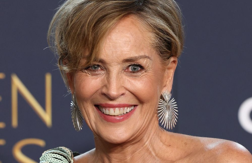 À 67 ans, Sharon Stone dévoile son astuce pour des bras toniques