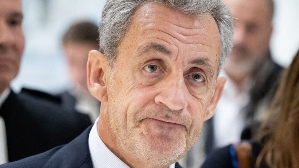 "Nicolas Sarkozy, lui, n'a rien" : Salah Abdeslam pris en flag avec un PC en prison