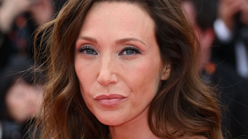 À 40 ans, Laura Smet s'indigne face aux Français : "Parce qu'elle est Juive, elle...