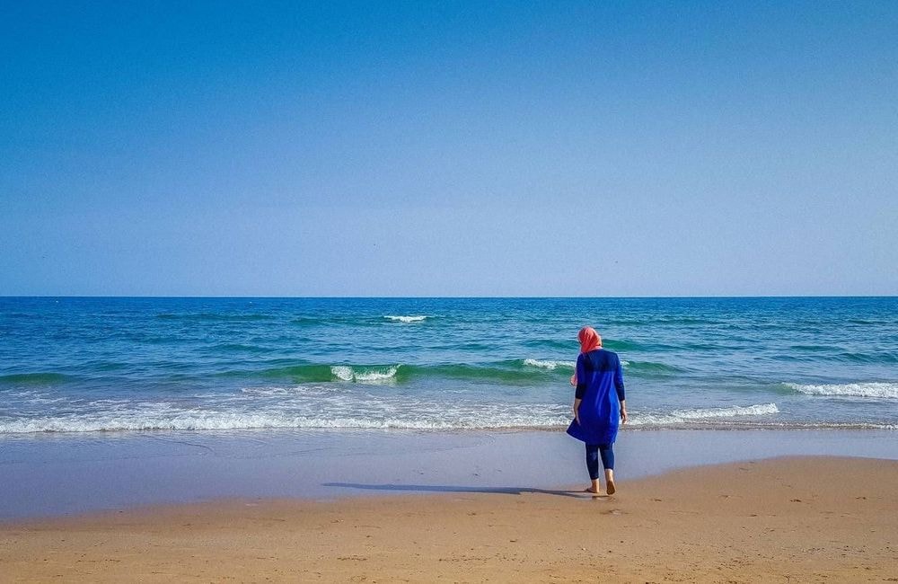 En Syrie, burkini et vêtements couvrants désormais obligatoires pour les femmes à la plage