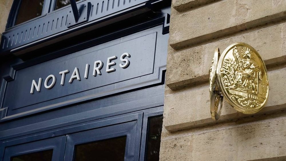 Flat tax, frais de notaire, PTZ... Une mauvaise surprise et deux bonnes nouvelles pour le budget