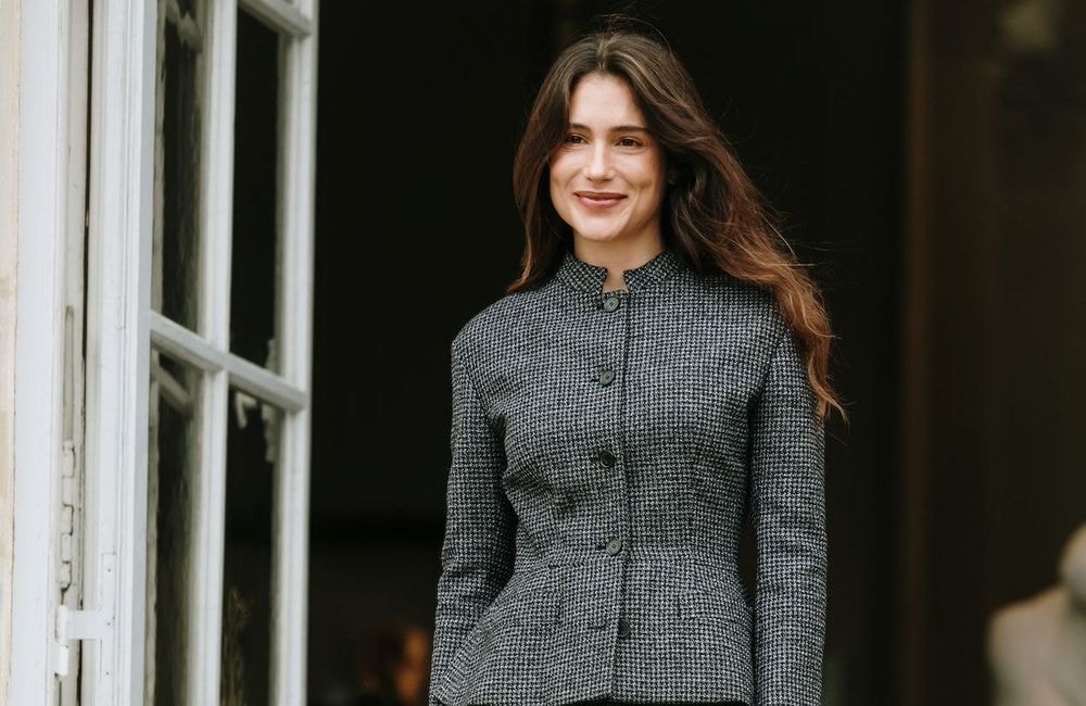 Ces vestes rétro subliment nos looks de soirée cet hiver