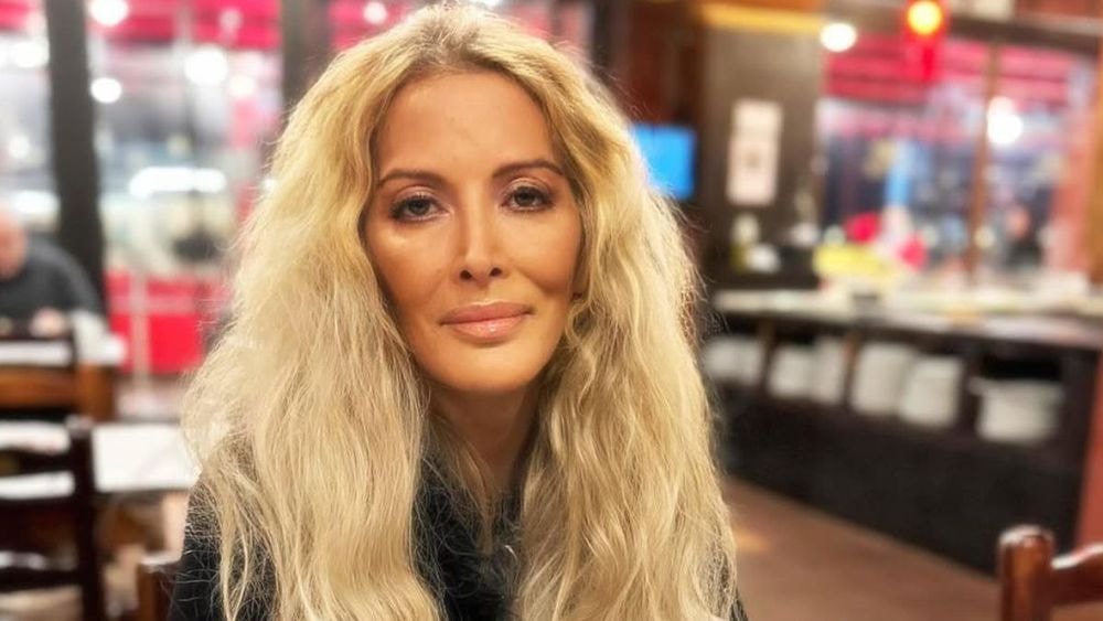 Loana : victime d'un AVC, ses proches sortent du silence