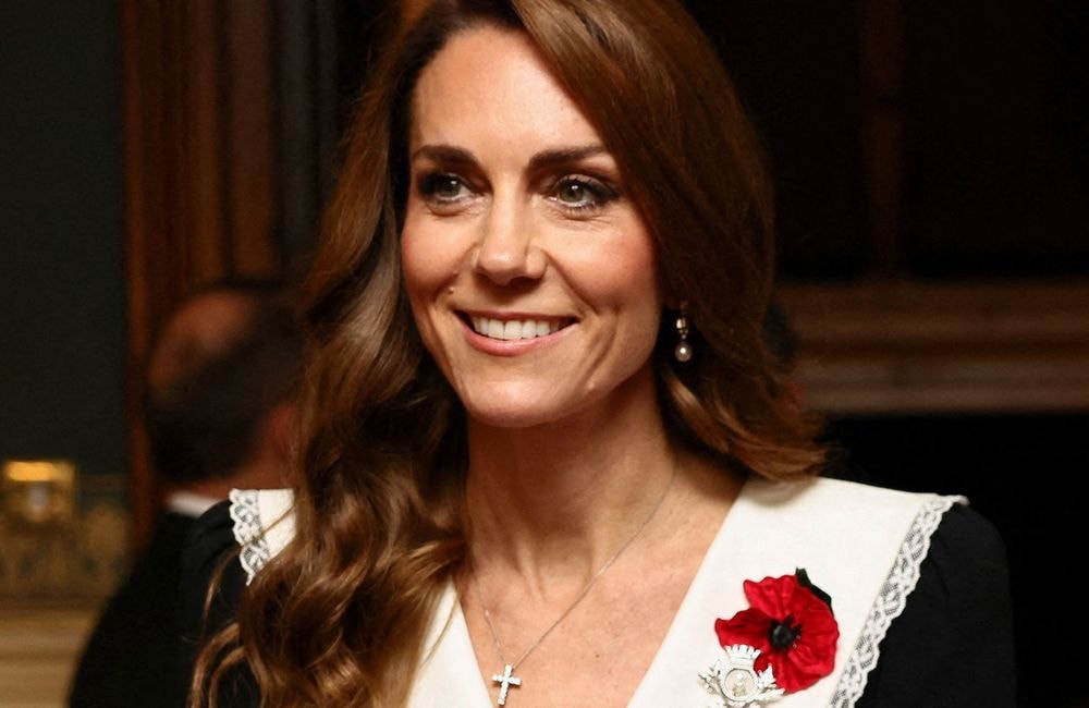 Brillance et boucles parfaites : le brushing royal de Kate Middleton nous fait rêver