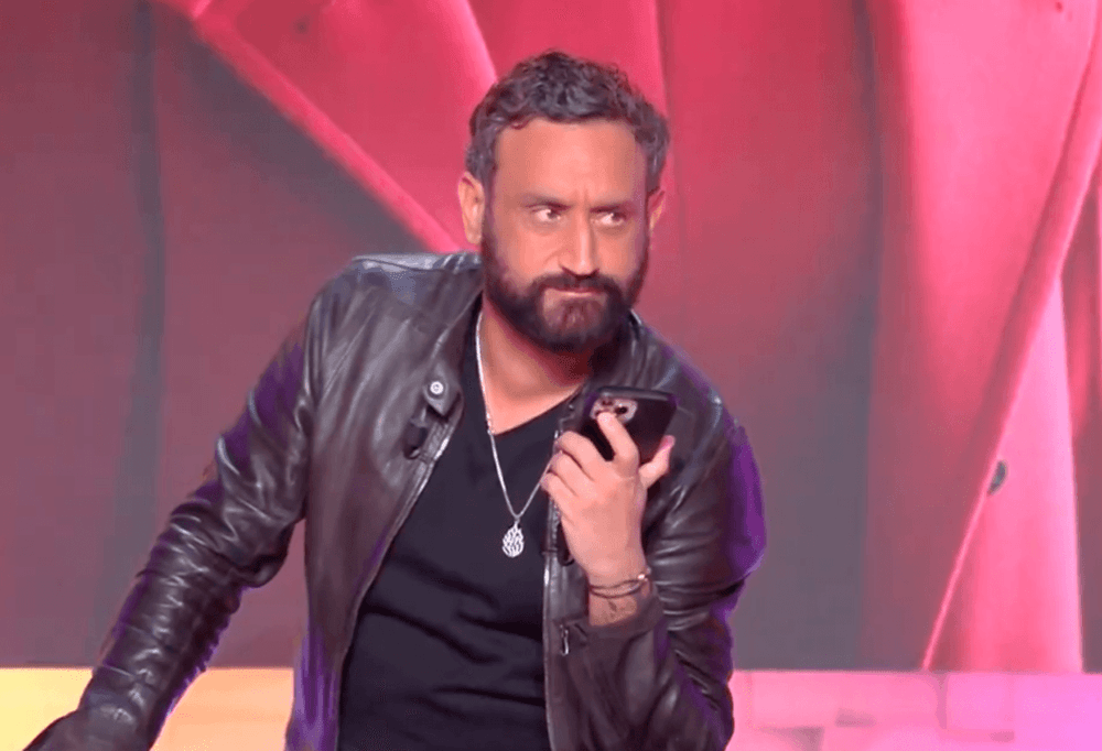 Cyril Hanouna appelle Brigitte Macron pour recadrer un chroniqueur dans TPMP : « Tu me fais chi*r »