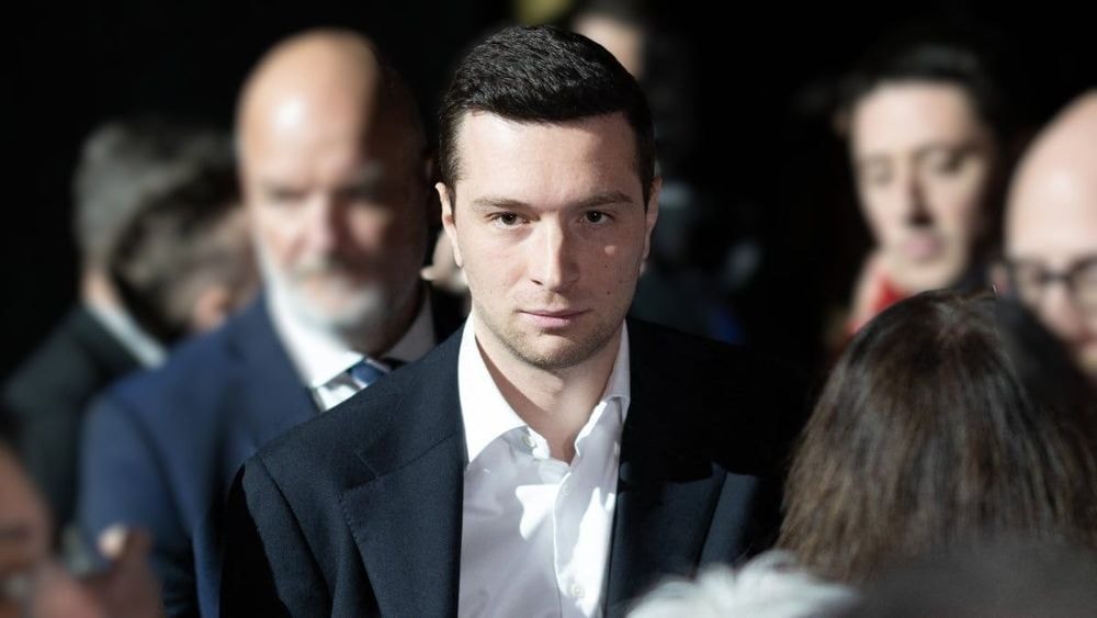 Jordan Bardella en couple : "Bonne nuit Jordan", l'incroyable tacle de Cédric Ndoumbé refait surface