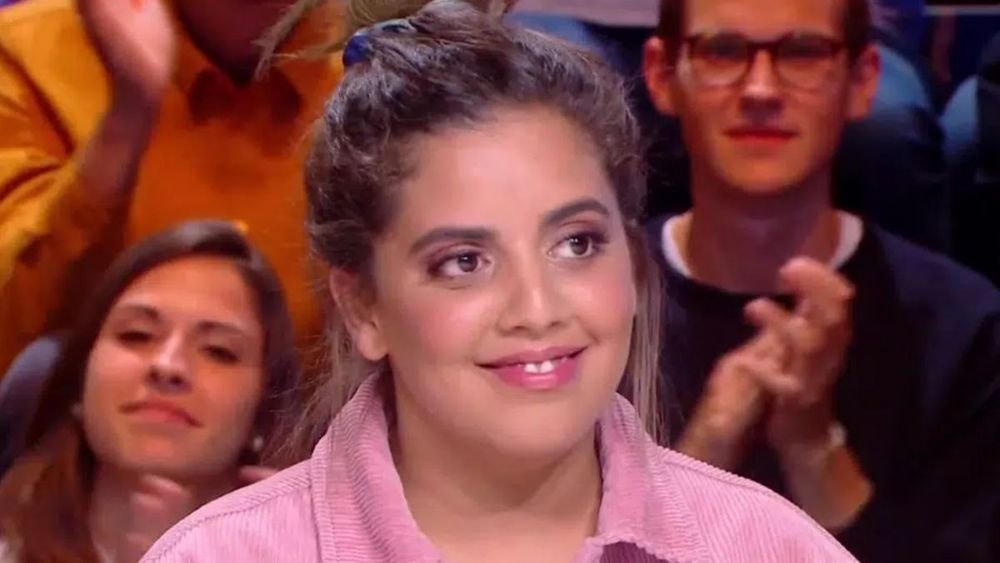 « Voldemort » : Inès Reg en remet une couche sur Natasha St-Pier dans son spectacle