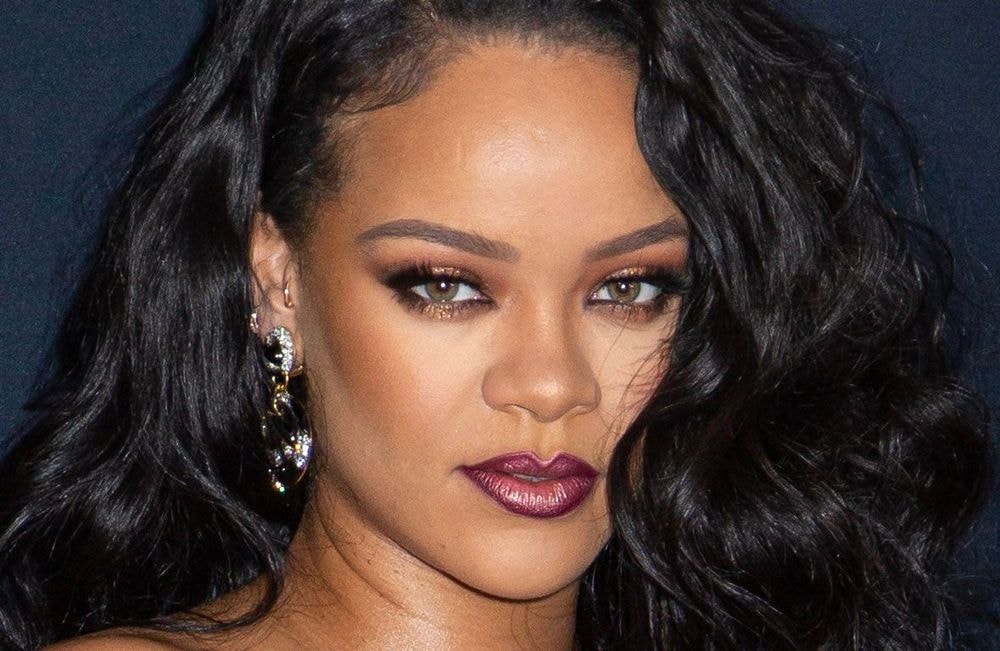 Rihanna prouve que cette tendance disparue est plus que jamais d’actualité